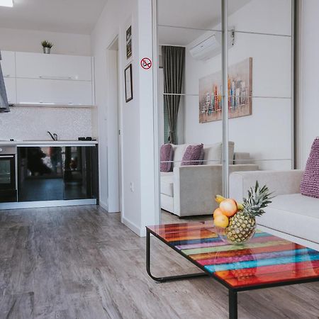 Apartments & Rooms Danivan Pool Villas B Новалья Номер фото