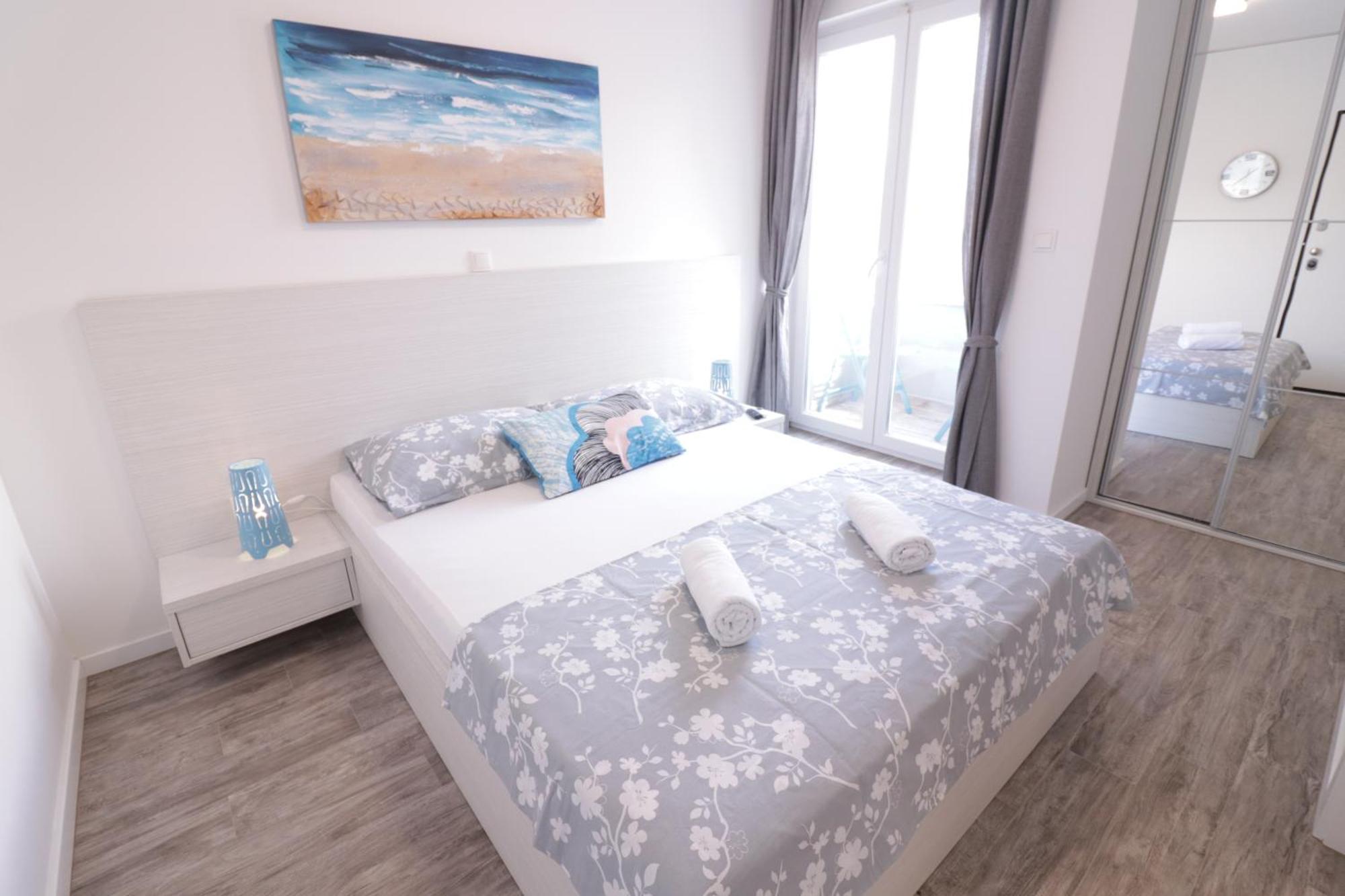 Apartments & Rooms Danivan Pool Villas B Новалья Номер фото